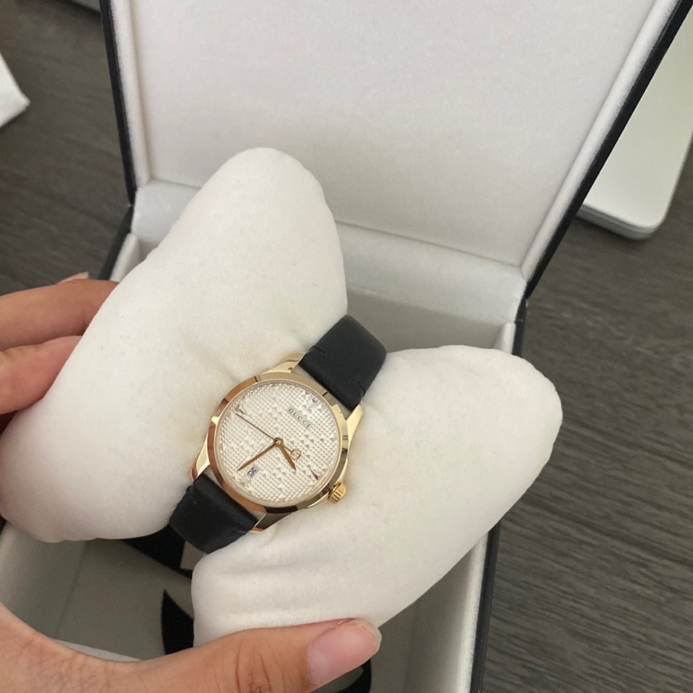 Gucci women watch